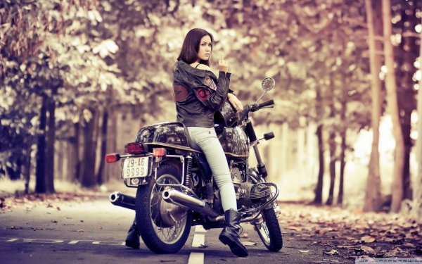 Vehicles - motorcycle Wallpapers and Backgrounds