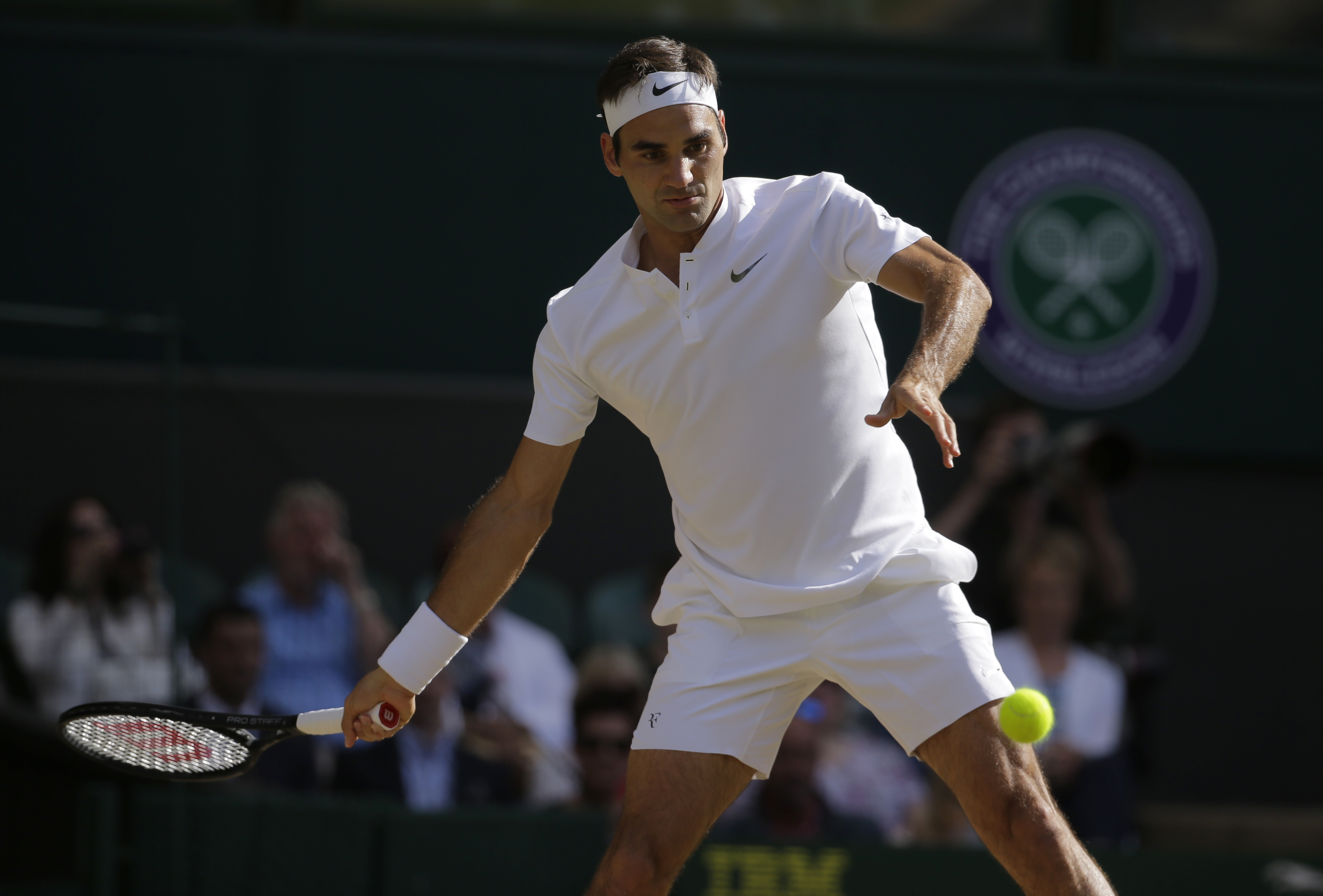 Download Swiss Tennis Roger Federer Sports 4k Ultra HD Wallpaper