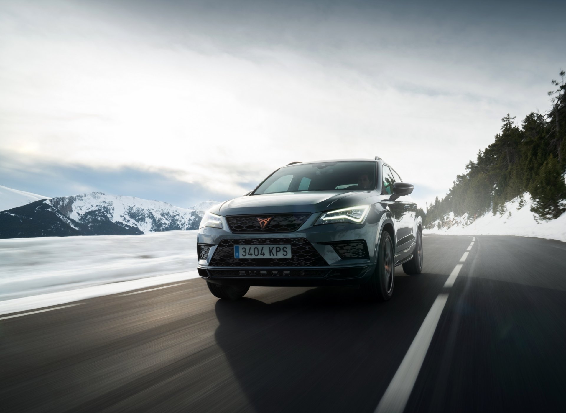Download Silver Car SUV Car Cupra Vehicle Cupra Ateca 4k Ultra HD Wallpaper
