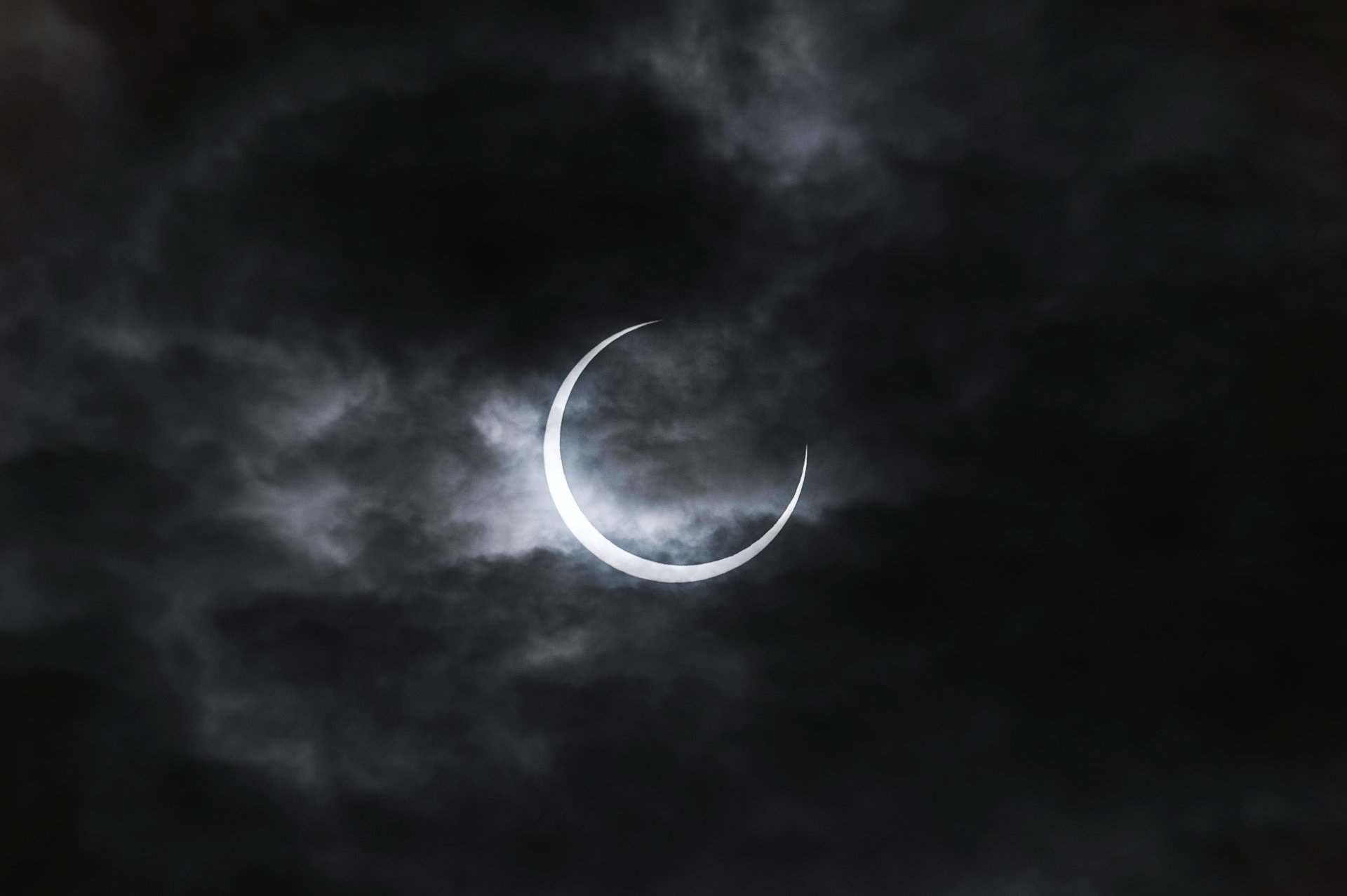 Download Eclipse Nature Moon HD Wallpaper