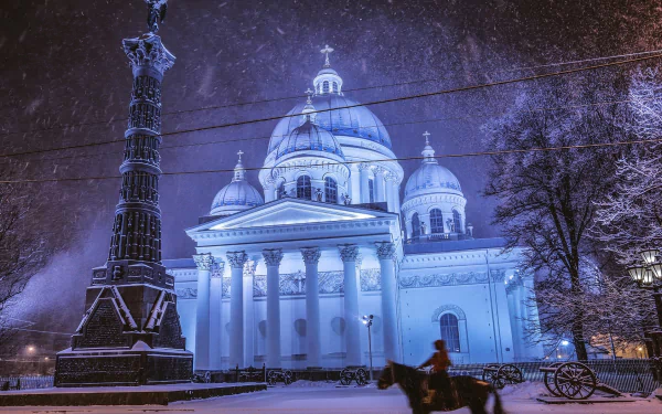  Trinity Cathedral in St. Petersburg