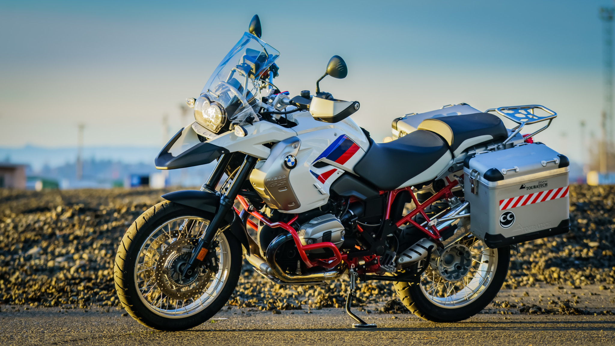 MX Bikes - FUI COM A BMW R1200 NA RUA DO GRAU 