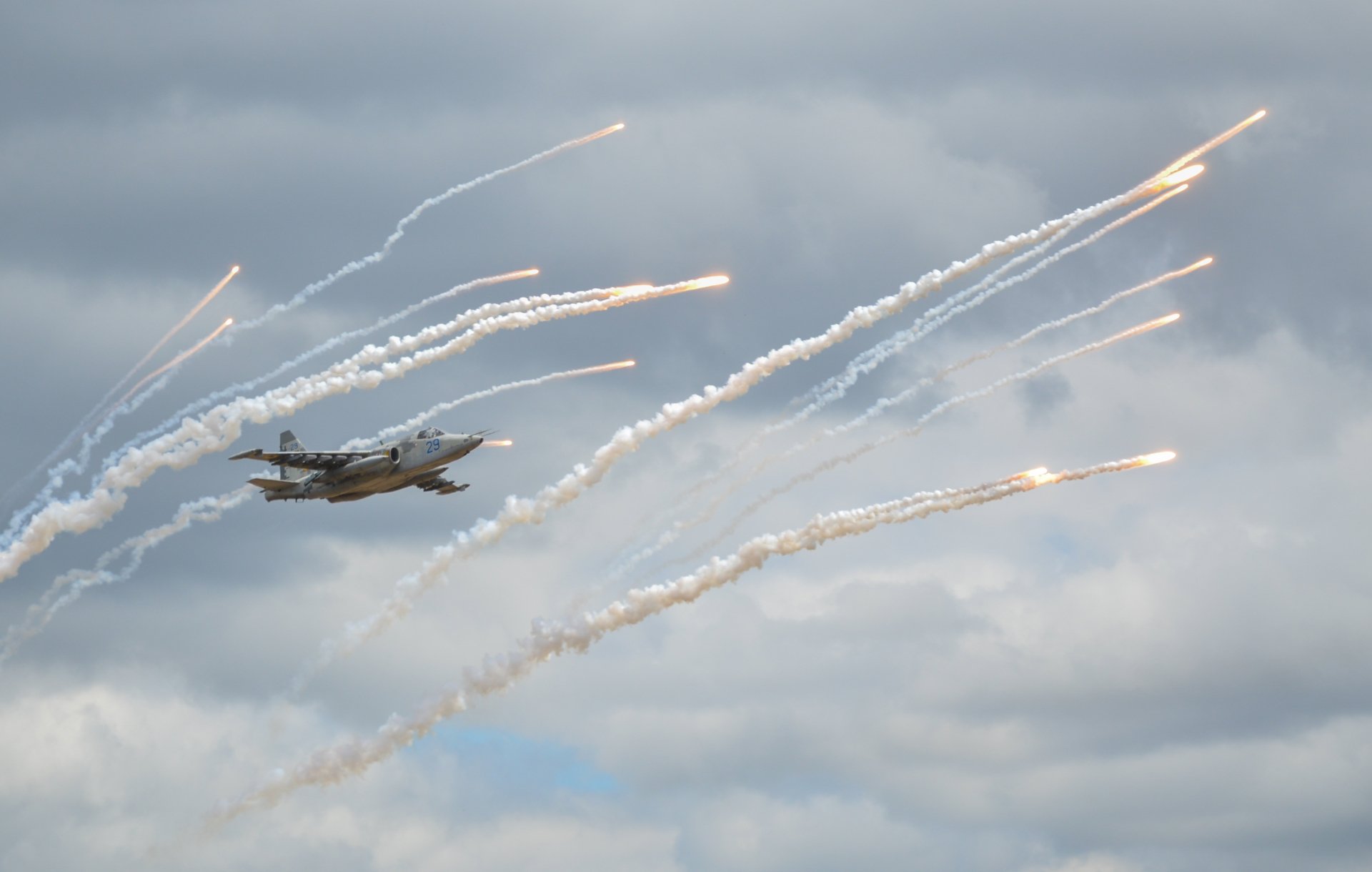 A Ukrainian Air Force Sukhoi Su 25 4k Ultra Hd Wallpaper