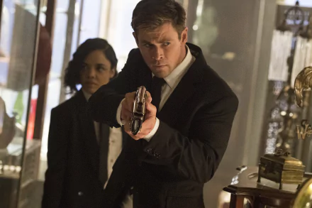 Chris Hemsworth Tessa Thompson movie Men in Black: International HD Desktop Wallpaper | Background Image