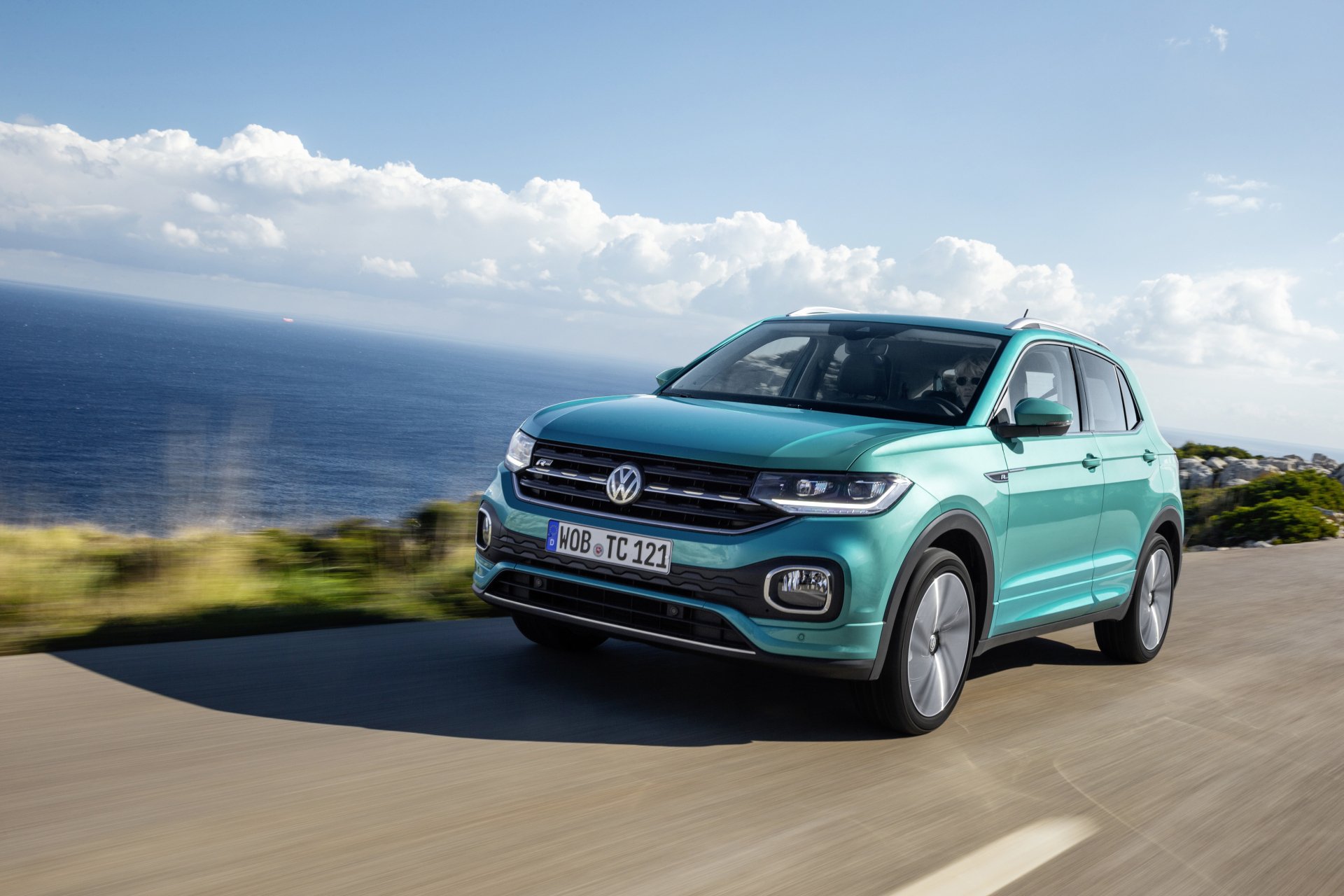 Download SUV Car Volkswagen Vehicle Volkswagen T-Cross 4k Ultra HD Wallpaper