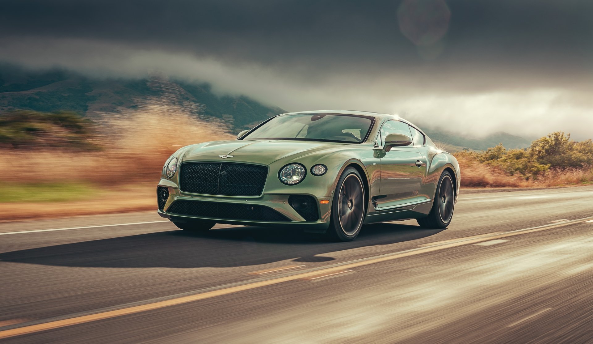 Download Green Car Car Bentley Continental Bentley Vehicle Bentley Continental GT 4k Ultra HD Wallpaper