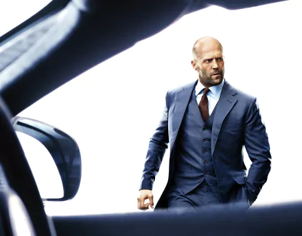 Deckard Shaw, played by Jason Statham, from Fast & Furious Presents: Hobbs & Shaw, featured in a 4K Ultra HD PC desktop wallpaper and background.
