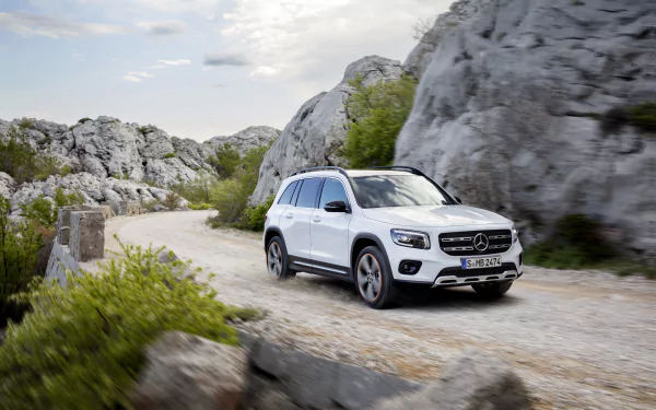 SUV white car car Mercedes-Benz vehicle Mercedes-Benz GLB-Class HD Desktop Wallpaper | Background Image