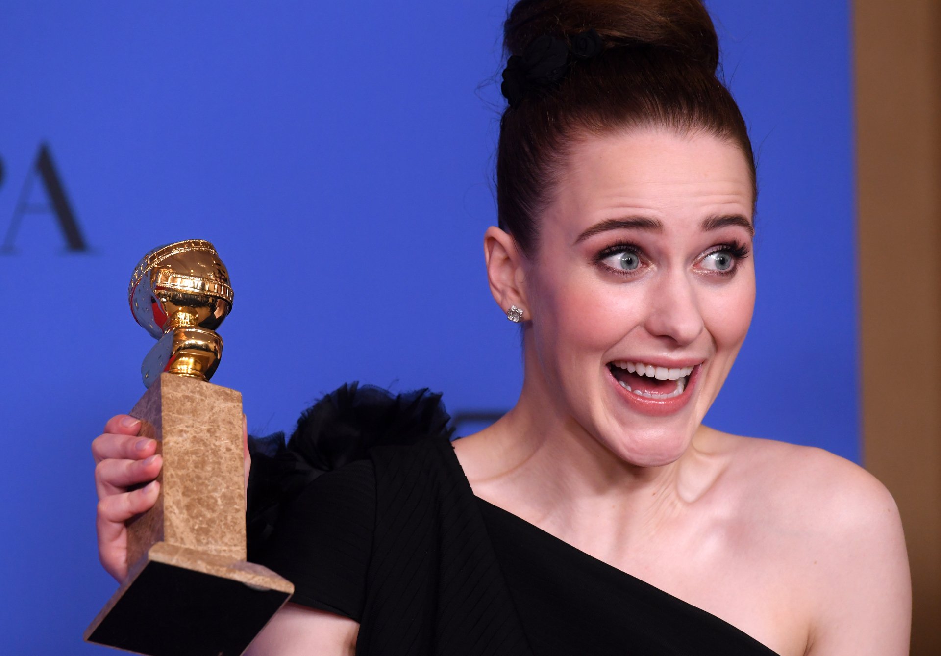 Download Smile Brunette Actress American Celebrity Rachel Brosnahan 4k Ultra HD Wallpaper