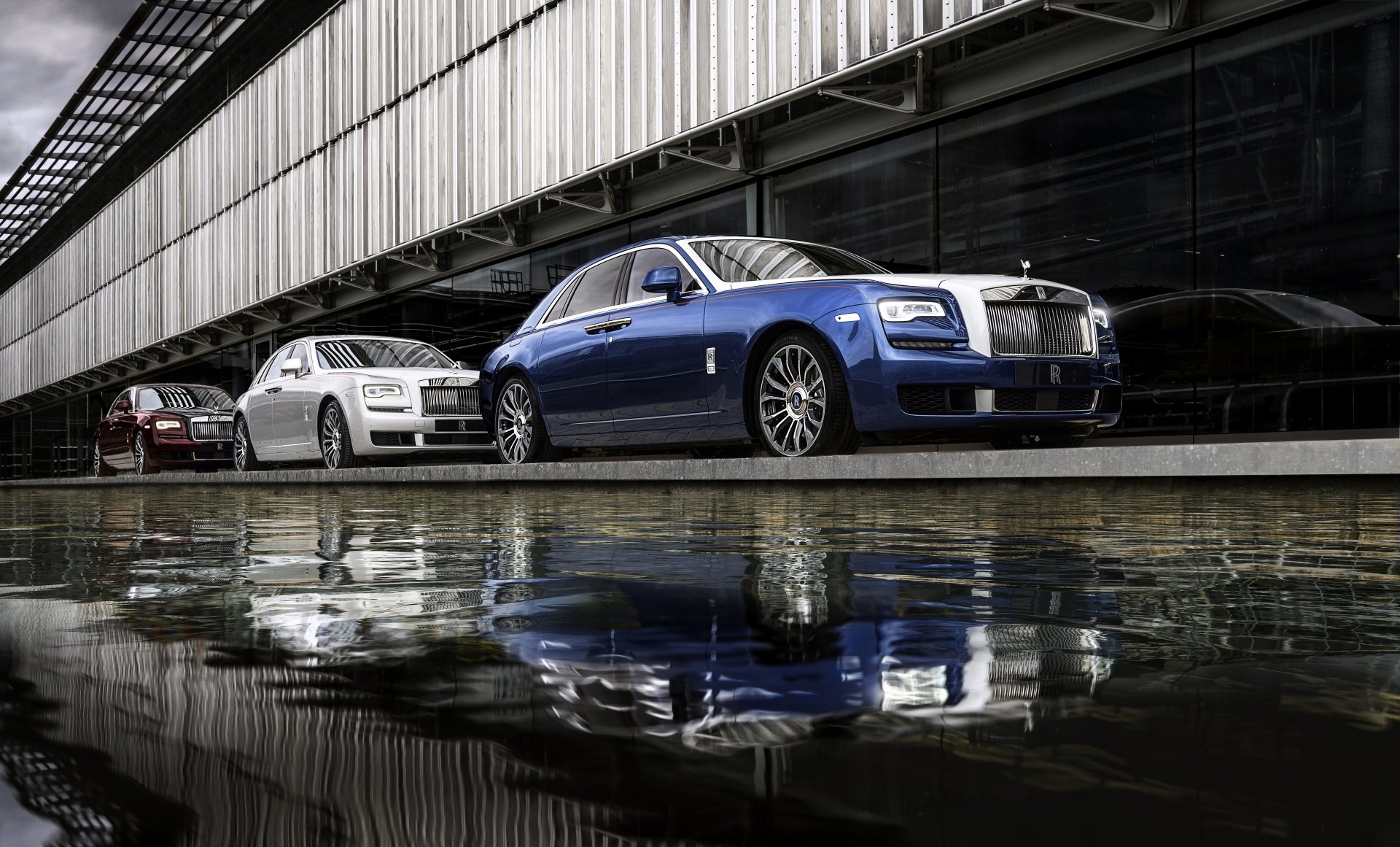 Download White Car Reflection Car Rolls-Royce Vehicle Rolls-Royce Ghost ...