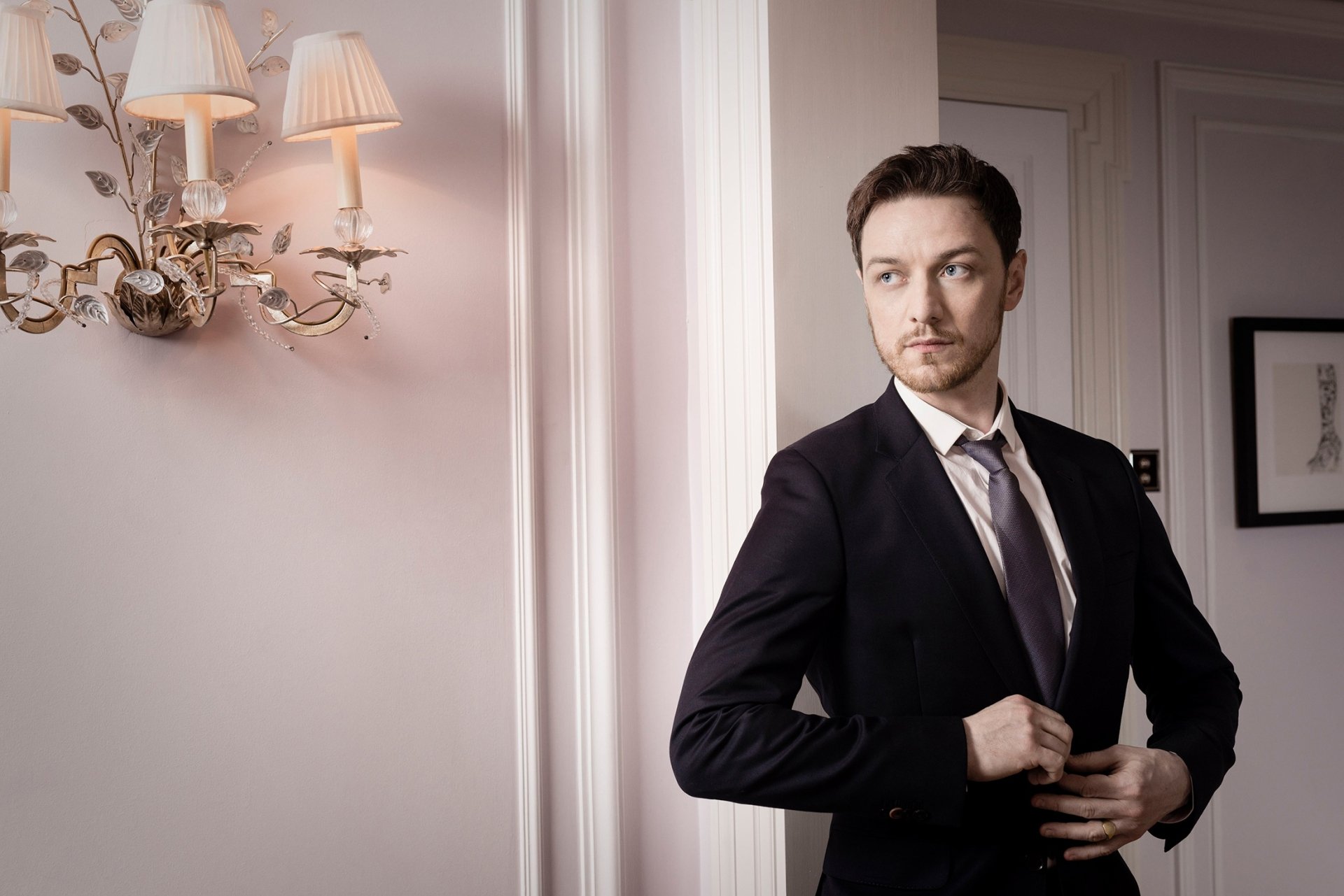 Download Suit Scottish Actor Celebrity James McAvoy HD Wallpaper