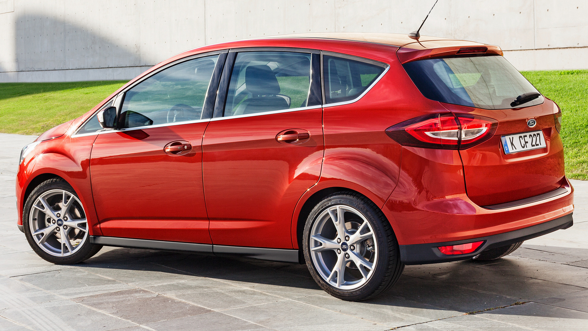 Download Car Compact MPV Vehicle Ford C-MAX HD Wallpaper