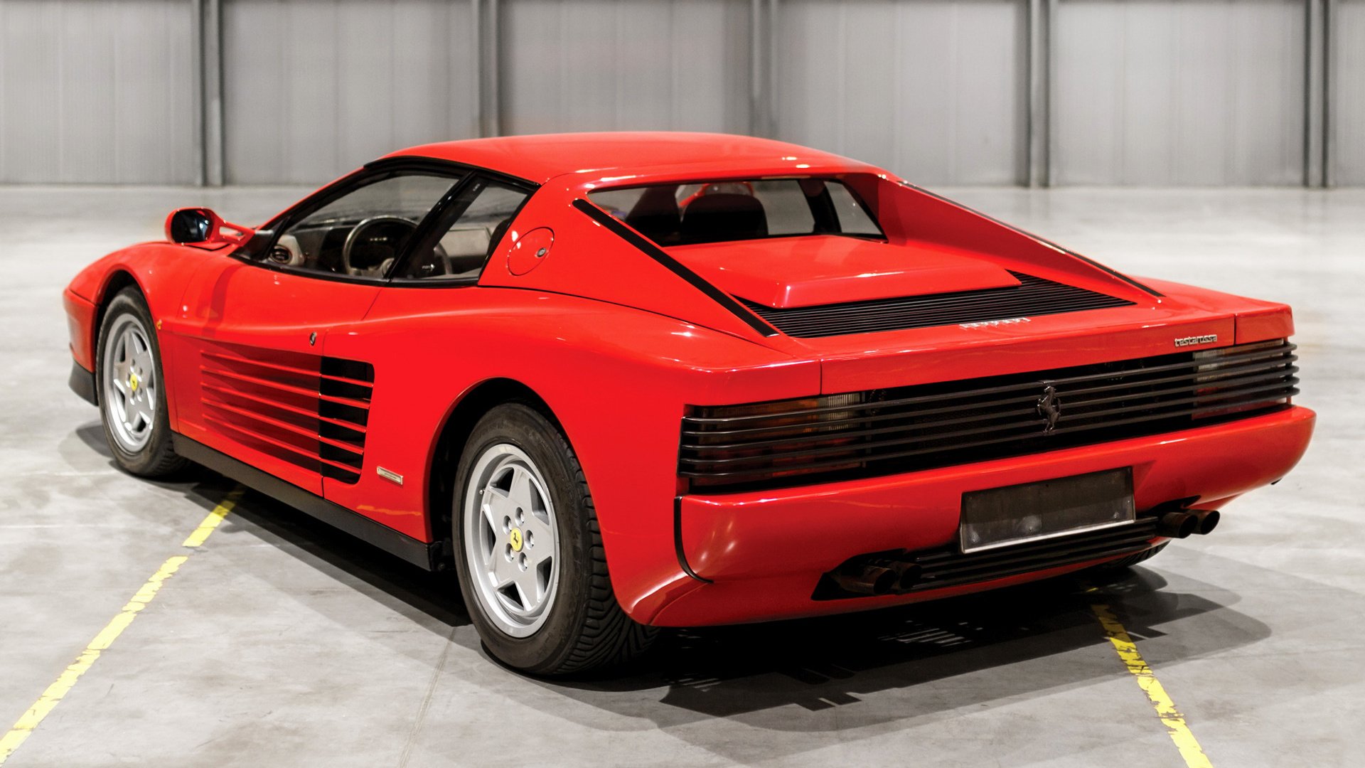 old ferrari testarossa