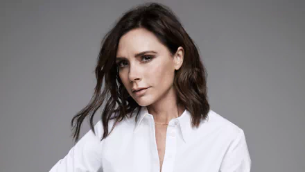 brunette brown eyes English model singer Celebrity Victoria Beckham HD Desktop Wallpaper | Background Image