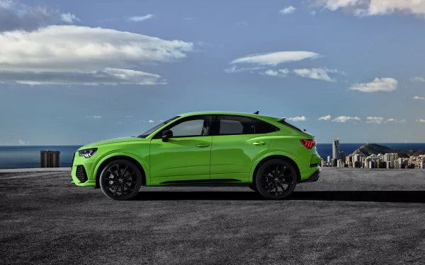 SUV green car car Audi vehicle Audi Q3 HD Desktop Wallpaper | Background Image