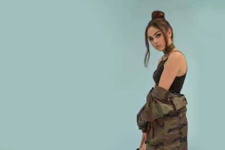 brunette American singer music Maggie Lindemann HD Desktop Wallpaper | Background Image