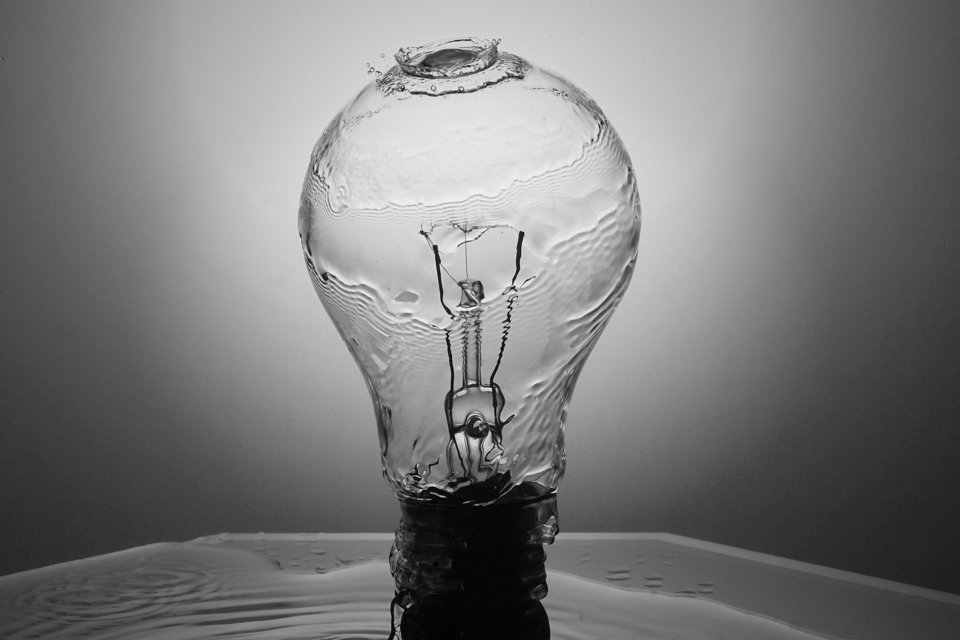 Water Drop Light Bulb by Bienemaja9500