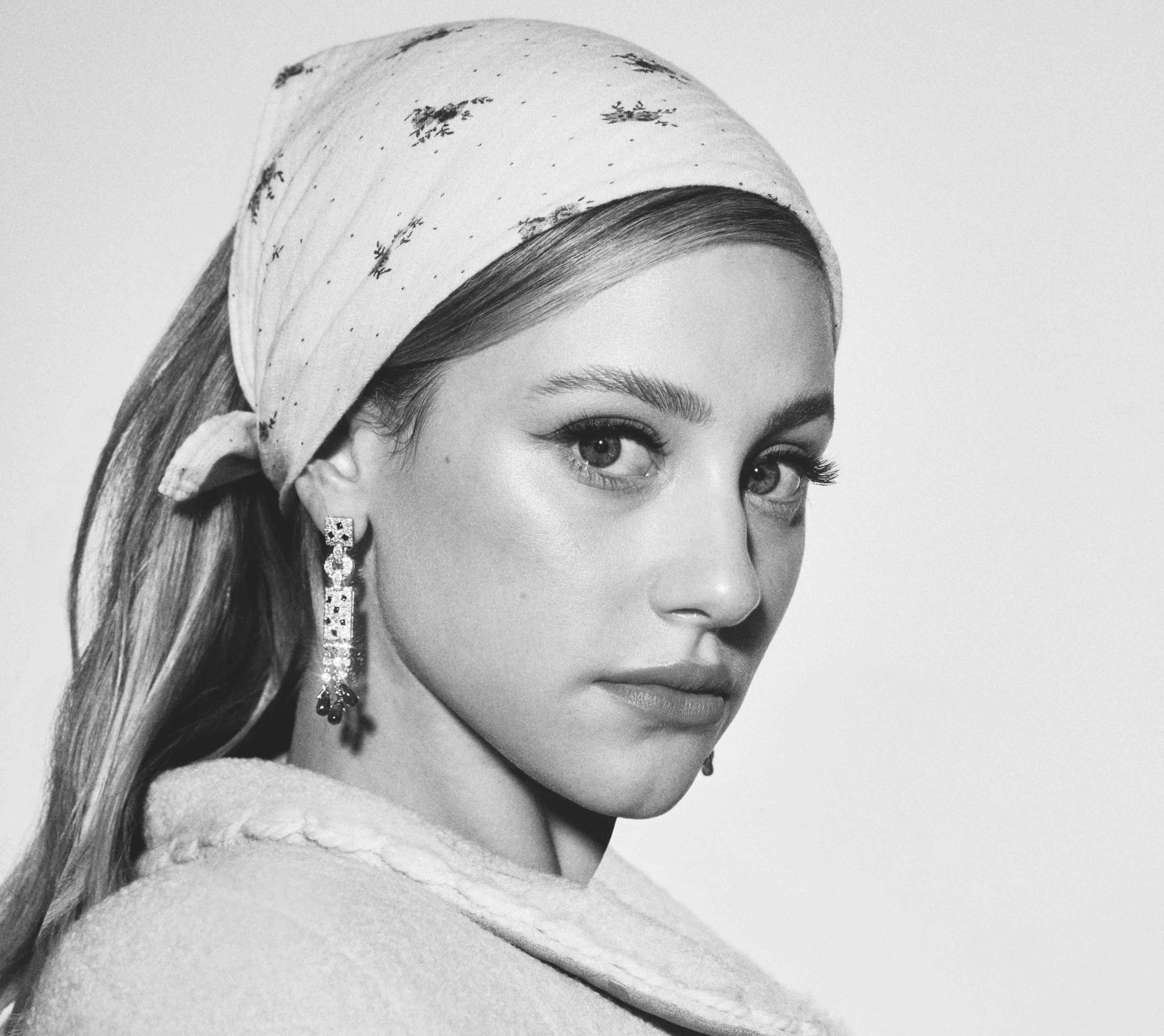 Download Face Earrings Black & White Actress American Celebrity Lili Reinhart HD Wallpaper by Jory Lee Cordy