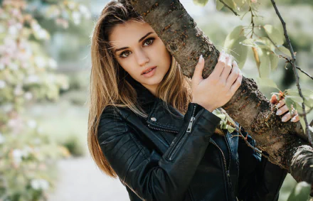 depth of field leather jacket woman model HD Desktop Wallpaper | Background Image
