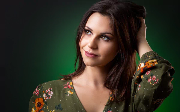 hazel eyes brunette woman model HD Desktop Wallpaper | Background Image
