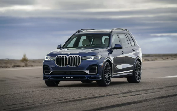 SUV car BMW vehicle BMW X7 HD Desktop Wallpaper | Background Image