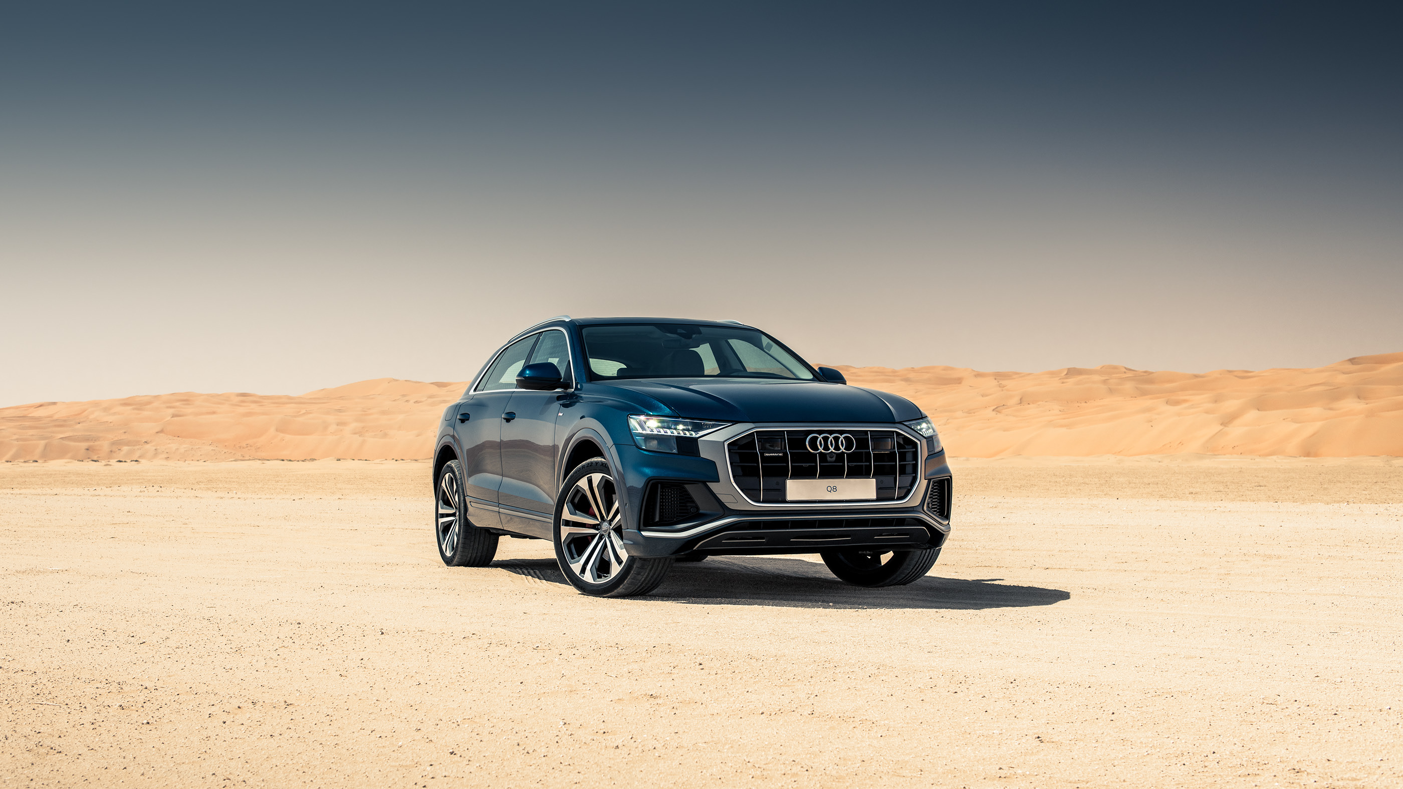 Vehicles Audi Q8 HD Wallpaper | Background Image