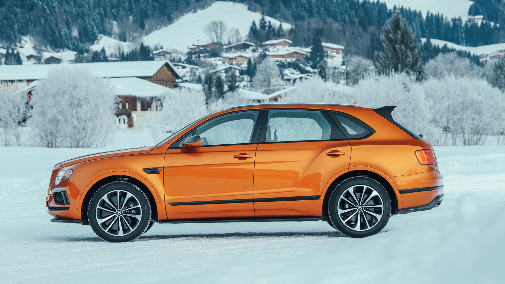 Bentley Bentayga HD Wallpaper