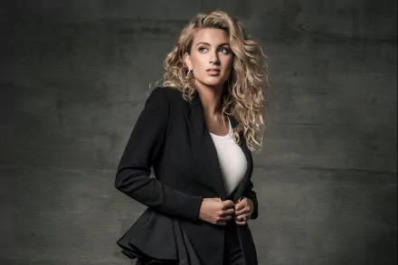 brown eyes American singer blonde music Tori Kelly HD Desktop Wallpaper | Background Image