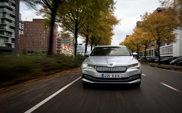 Škoda Superb Combi Wallpapers