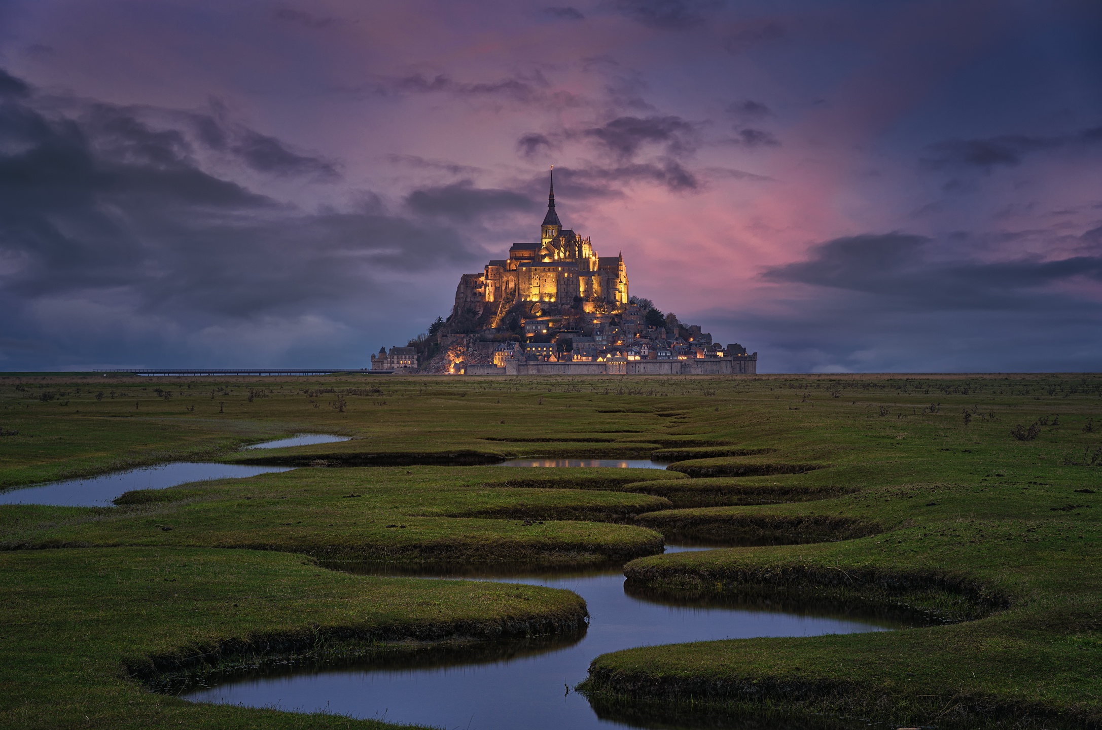 Mont Saint-Michel HD Wallpaper | Background Image | 2173x1440 | ID