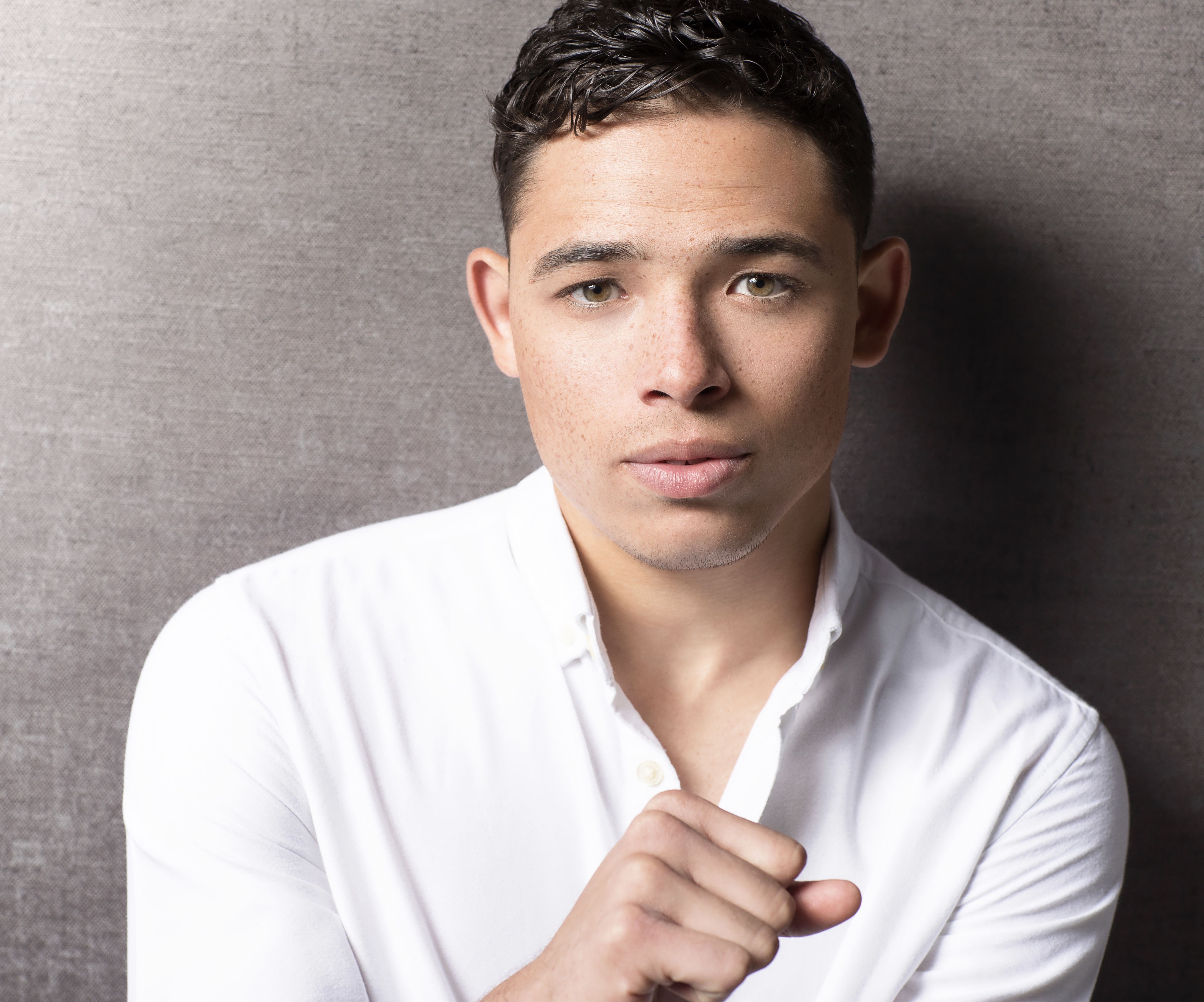 Celebrity Anthony Ramos HD Wallpaper | Background Image