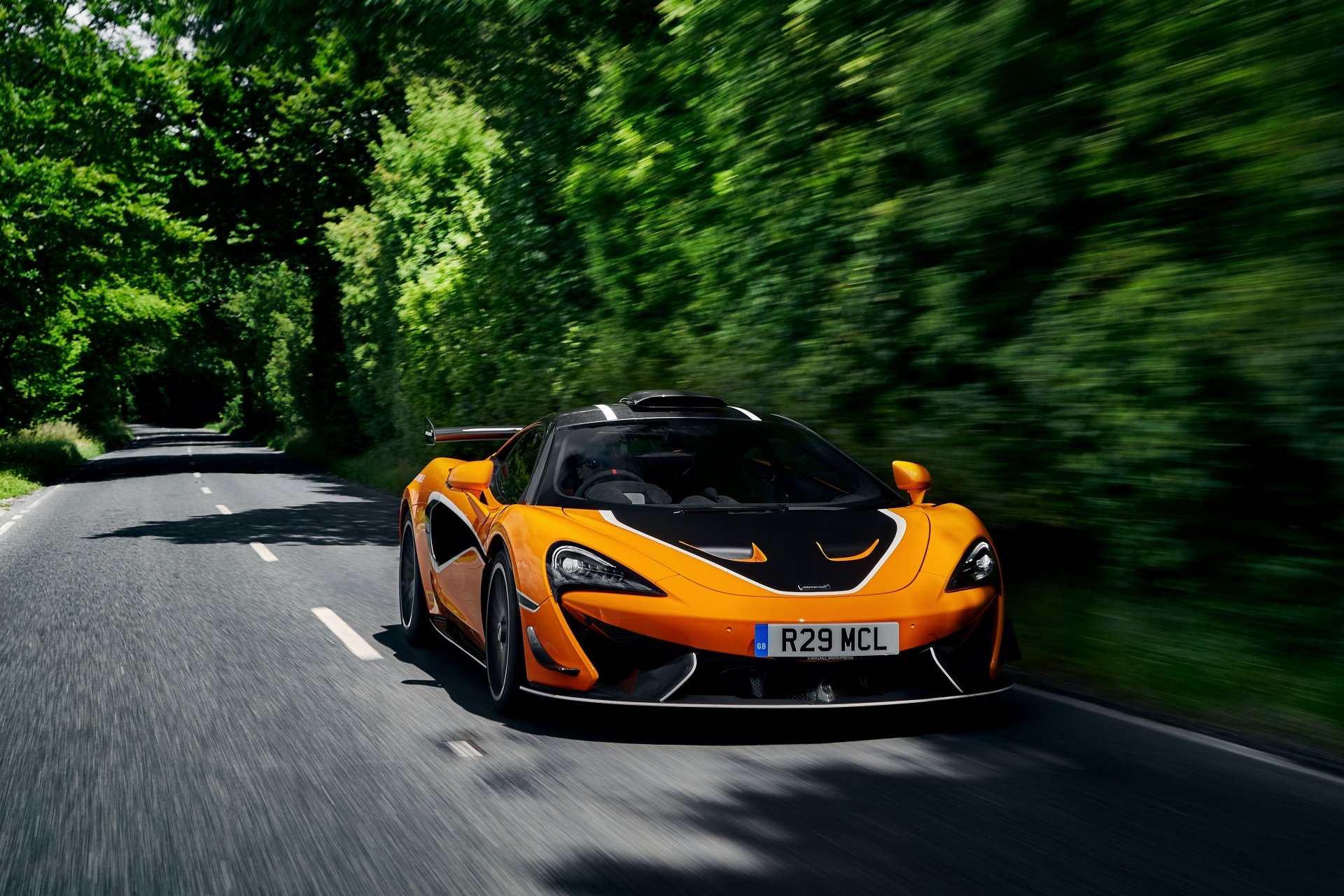 Download Motion Blur Supercar Orange Car Car McLaren Vehicle McLaren 620R 4k Ultra HD Wallpaper