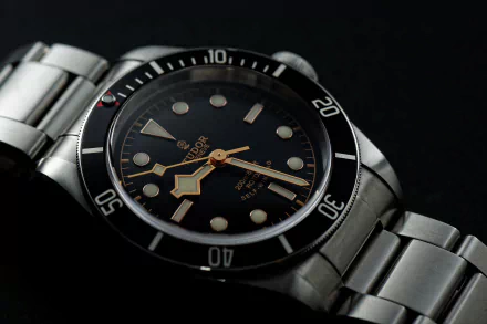 close-up wristwatch man made watch HD Desktop Wallpaper | Background Image
