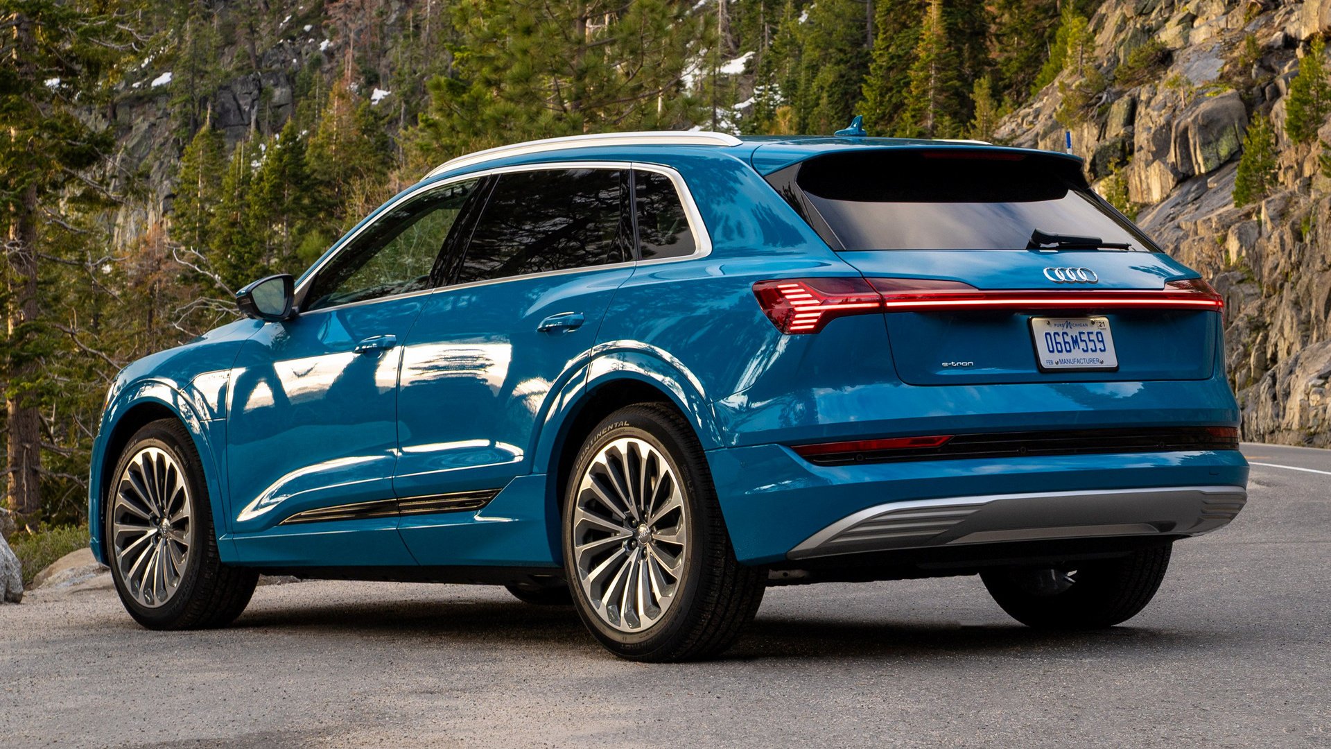 Download Car Suv Crossover Car Vehicle Audi E-tron Hd Wallpaper