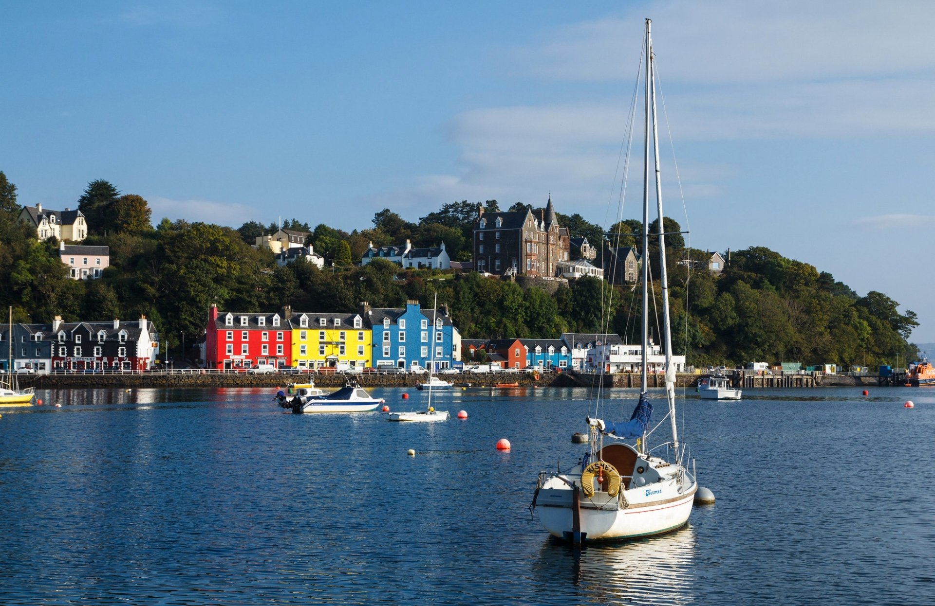 Download Tobermory Harbor Scotland House Vehicle Yacht HD Wallpaper