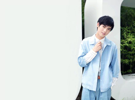 Celebrity Wang Hao Xuan HD Desktop Wallpaper | Background Image