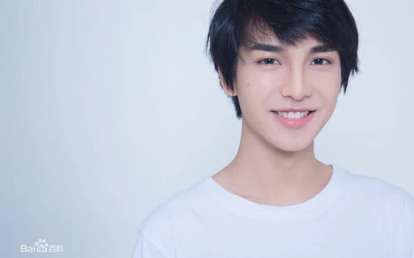 Celebrity Zheng Fan Xing HD Desktop Wallpaper | Background Image