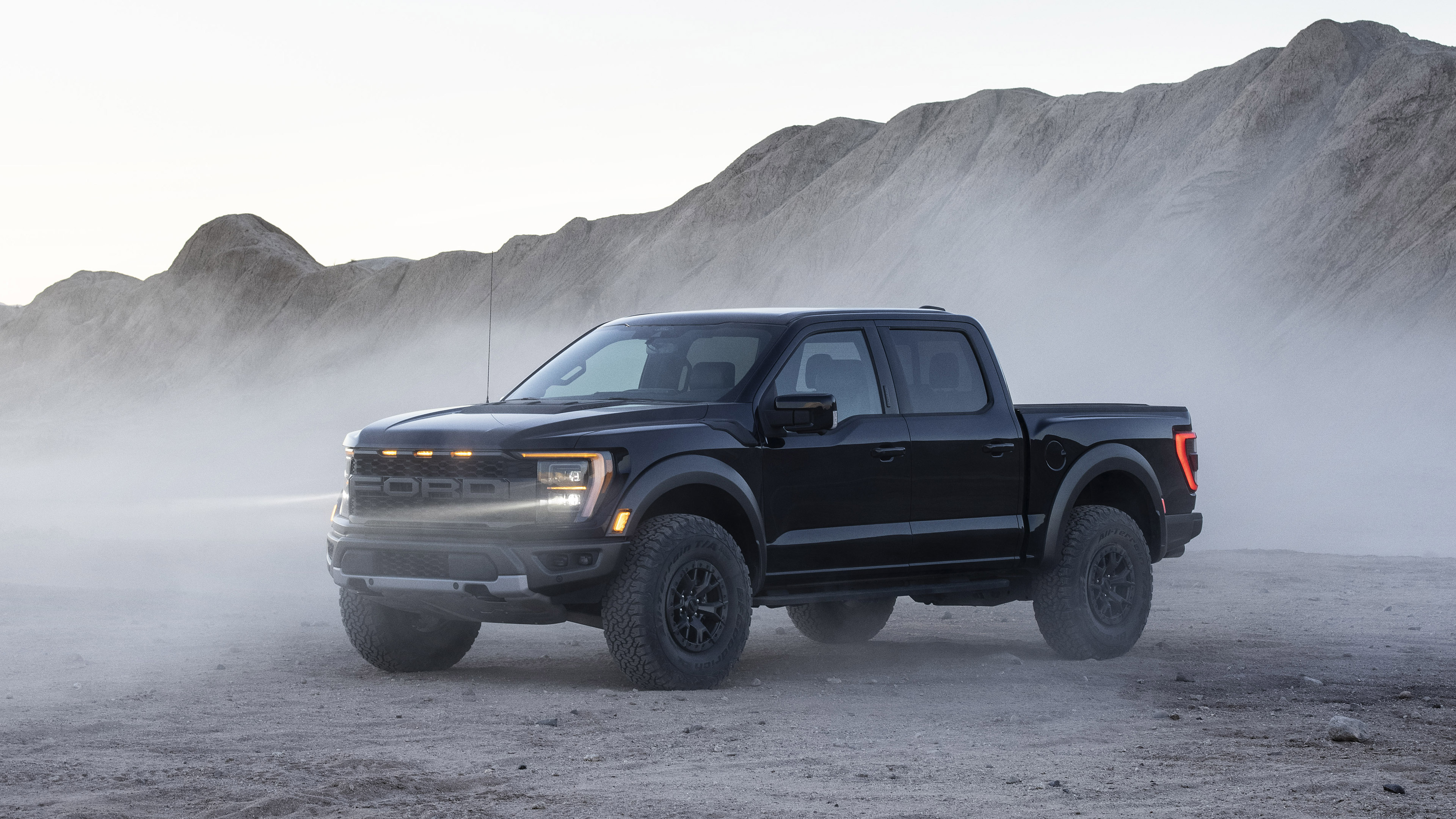 Vehicles Ford F-150 Raptor HD Wallpaper | Background Image