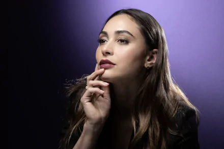 lipstick brunette American actress Celebrity Lindsey Morgan HD Desktop Wallpaper | Background Image