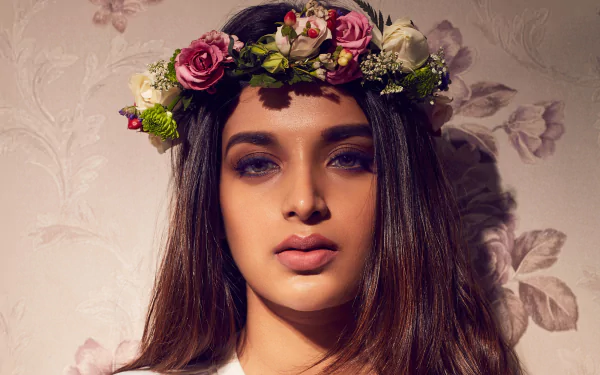 brunette wreath face Bollywood actress Indian Celebrity Nidhhi Agerwal HD Desktop Wallpaper | Background Image