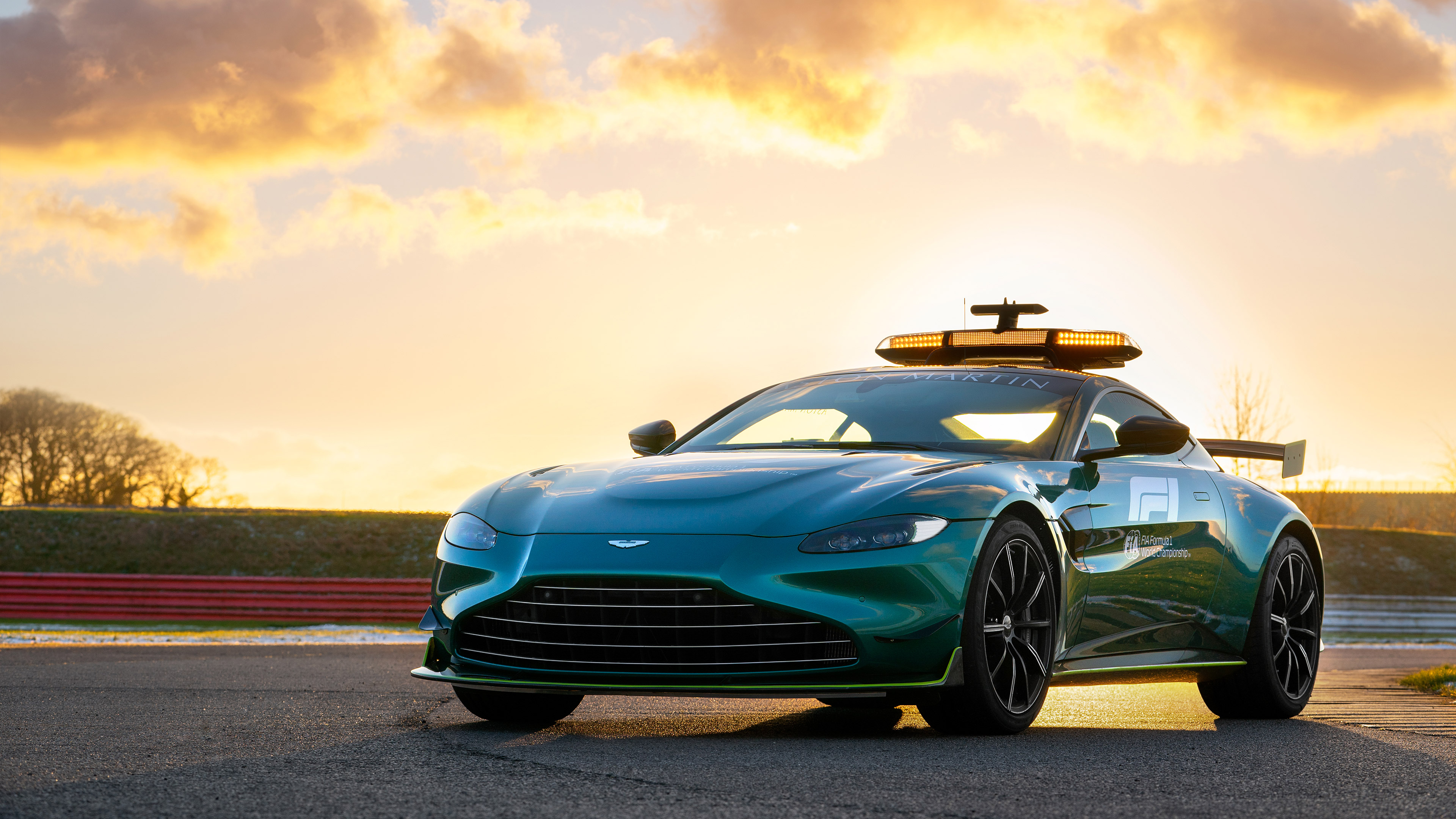 2021 Aston Martin Vantage F1 Safety Car 4k Ultra Hd Wallpaper Background Image 3840x2160