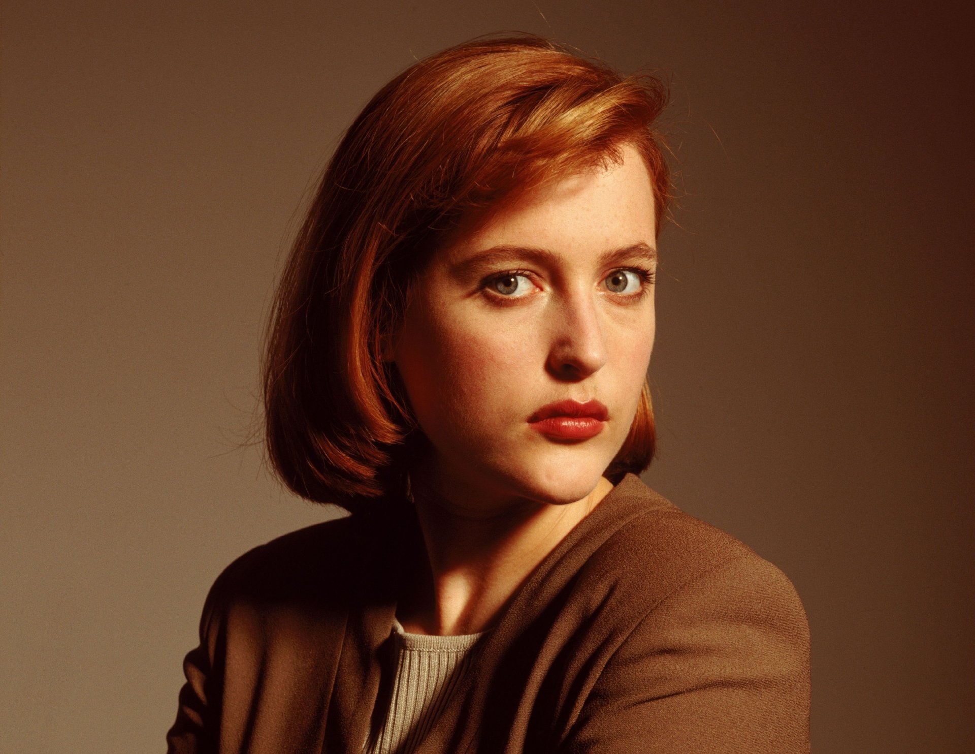 Download Dana Scully Gillian Anderson TV Show The X-Files 4k Ultra HD Wallpaper