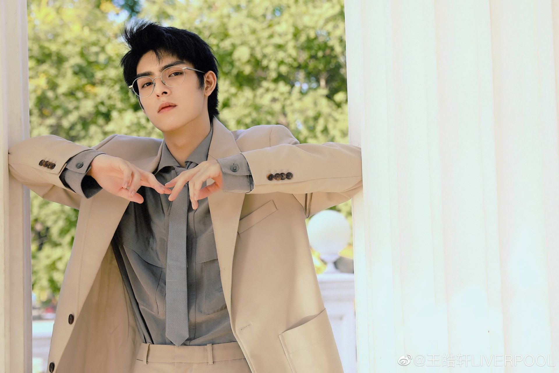 Download Celebrity Wang Hao Xuan HD Wallpaper