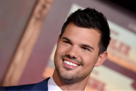 Celebrity Taylor Lautner HD Desktop Wallpaper | Background Image