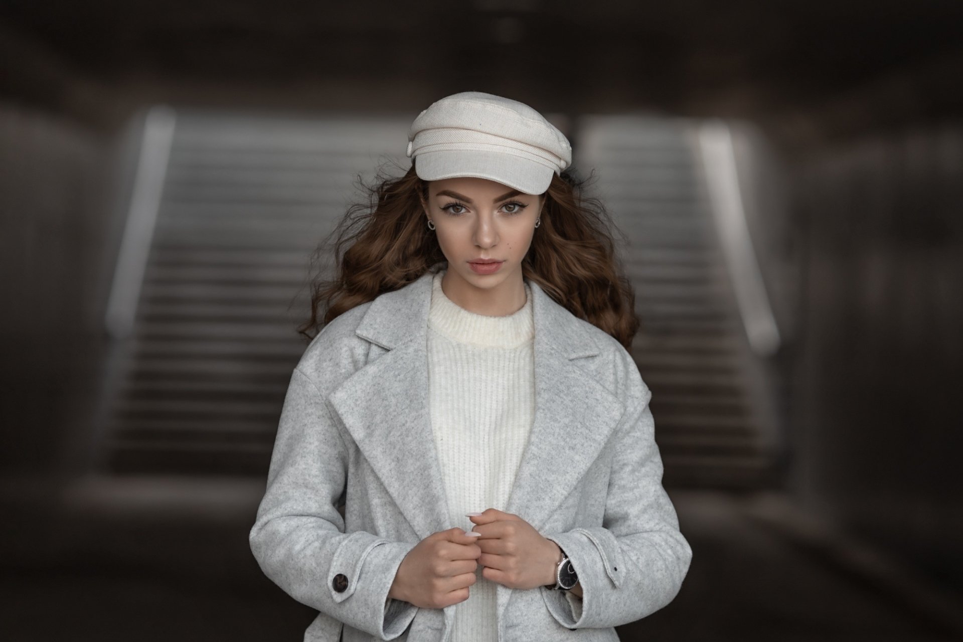 Download Depth Of Field Hat Brunette Woman Model HD Wallpaper by Yuriy Korotun