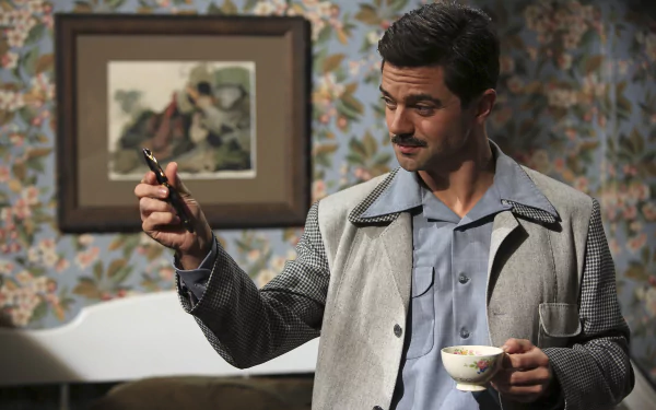  Howard Stark