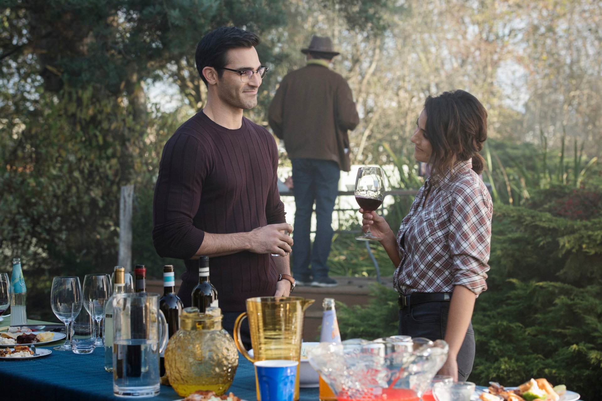 Download Lana Lang Emmanuelle Chriqui Superman Clark Kent Tyler Hoechlin TV Show Superman And Lois HD Wallpaper