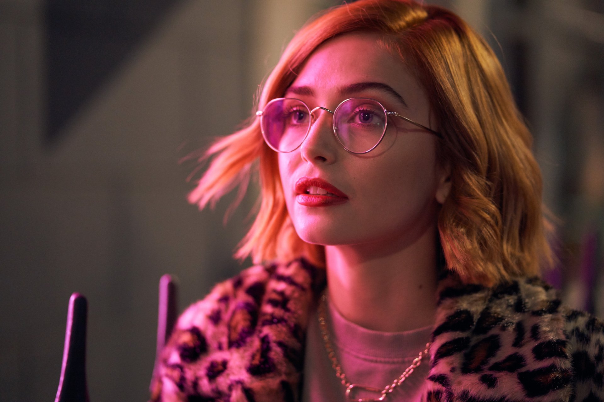 Download Sophie Simnett Movie Twist HD Wallpaper