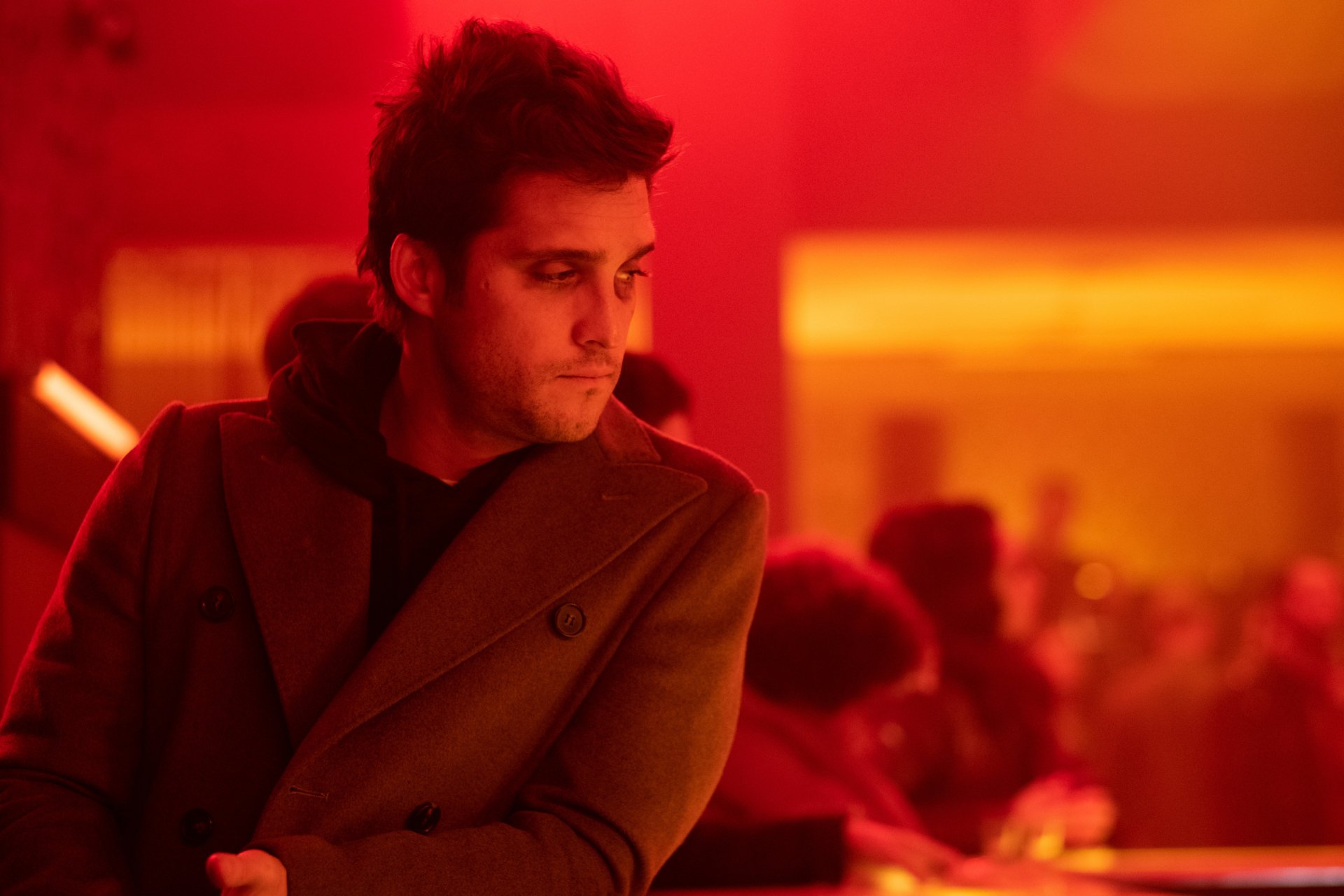 Download Diego Boneta Movie Die In A Gunfight HD Wallpaper