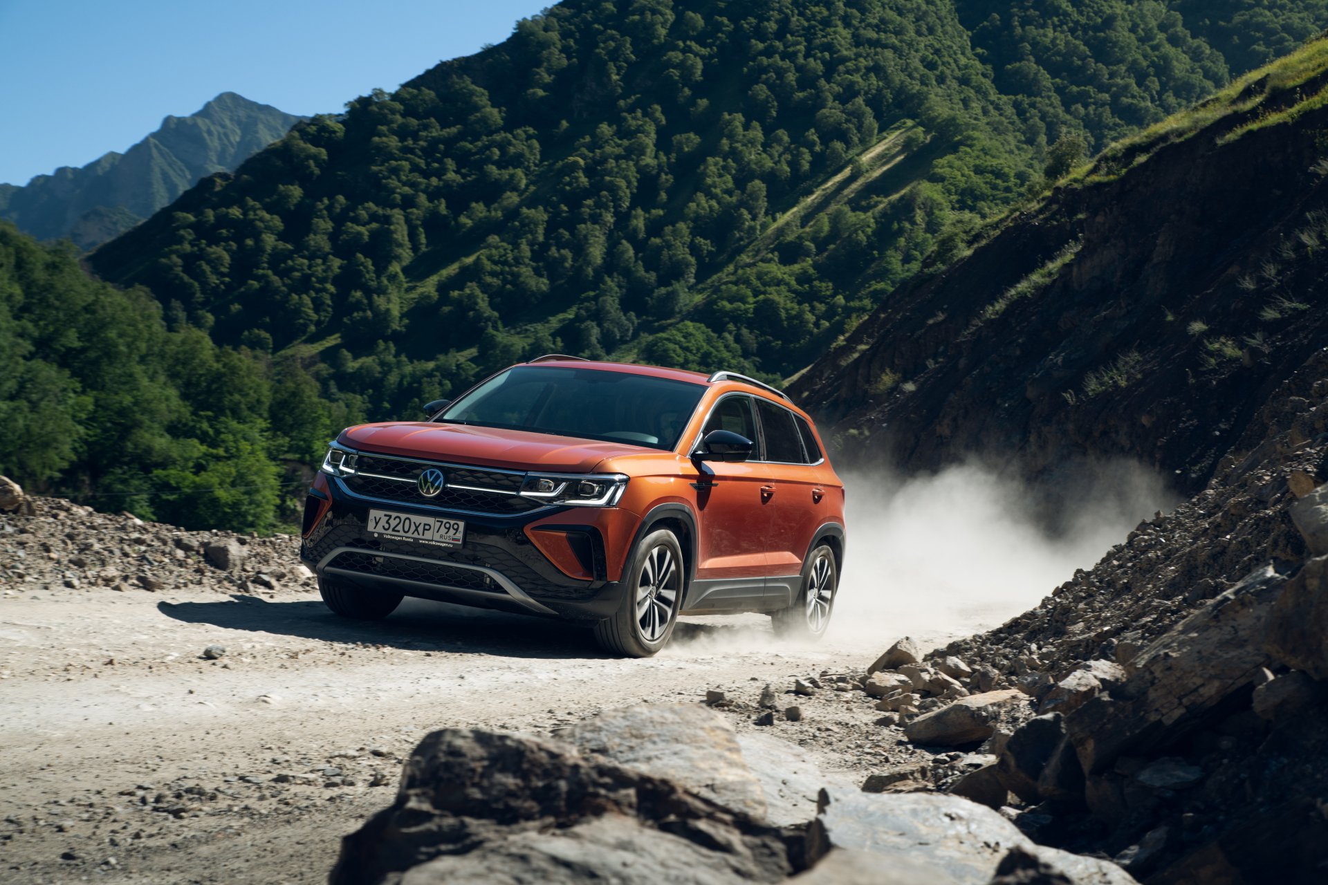 Download SUV Vehicle Volkswagen Taos 8k Ultra HD Wallpaper